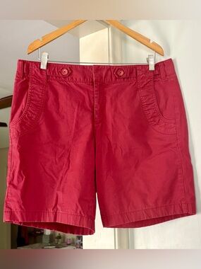 Dockers Women's Red Cotton Bermuda Shorts